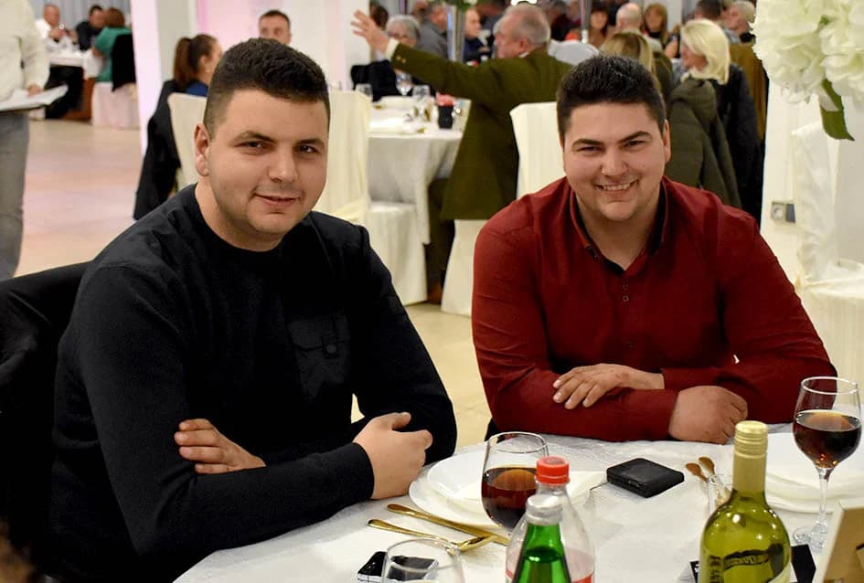 Lovci se veselili uz Ivana Štivića i Paore, bogatu tombolu i zanimljive igre