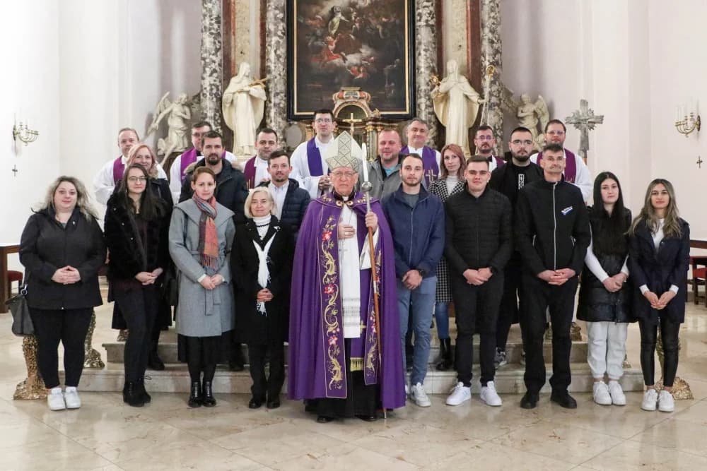 UPIS IMENA KATEKUMENA U POŽEŠKOJ KATEDRALI