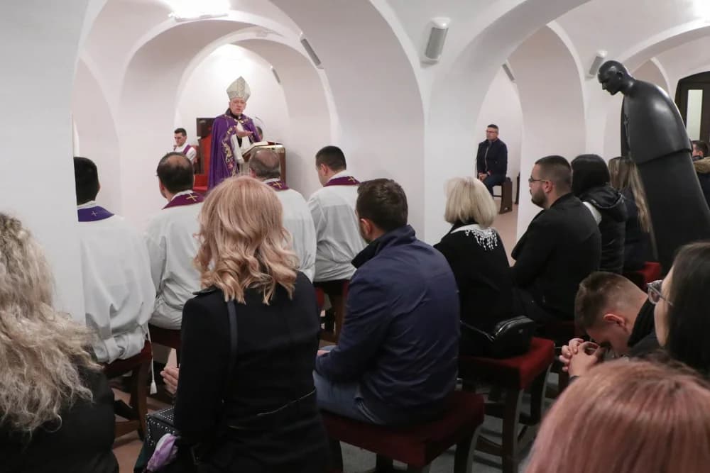 UPIS IMENA KATEKUMENA U POŽEŠKOJ KATEDRALI