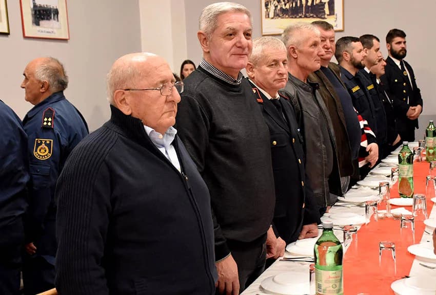 Spomenice za 40 godina u vatrogastvu primili Dubravko Tomašević, te Slavko i Drago Bartolović