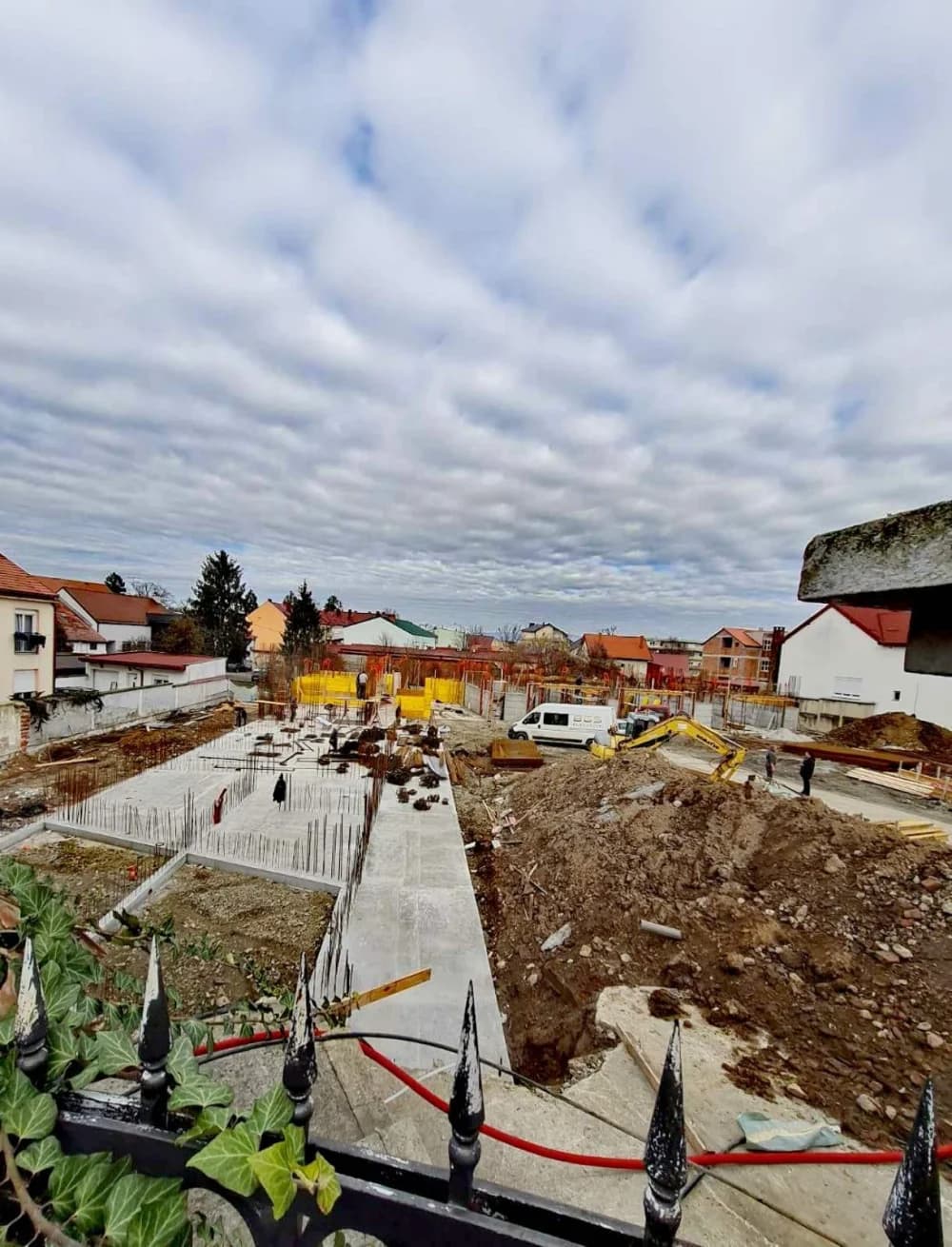 Niče novo zdanje na starom mjestu: Radovi se izvode prema planiranoj dinamici