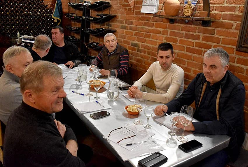 ZIMSKA ŠKOLA UDRUGE “ VINO-KAP“ IZ KAPTOLA: Ocjenjene mane i vrline 18 vrsta vina