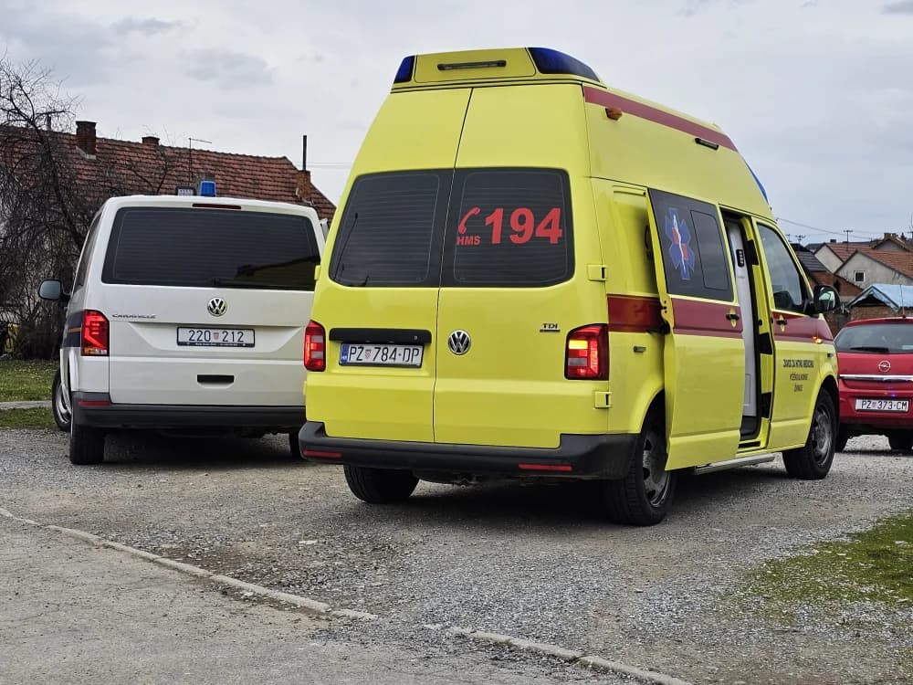 Prometna nesreća u Požegi: Jedna osoba ozlijeđena