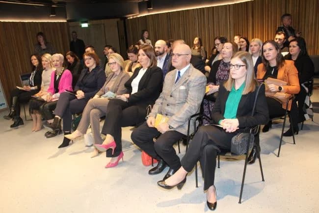 Okruglim stolom u Pleternici započeli „Dani hrvatske glagoljice i glagoljaštva“