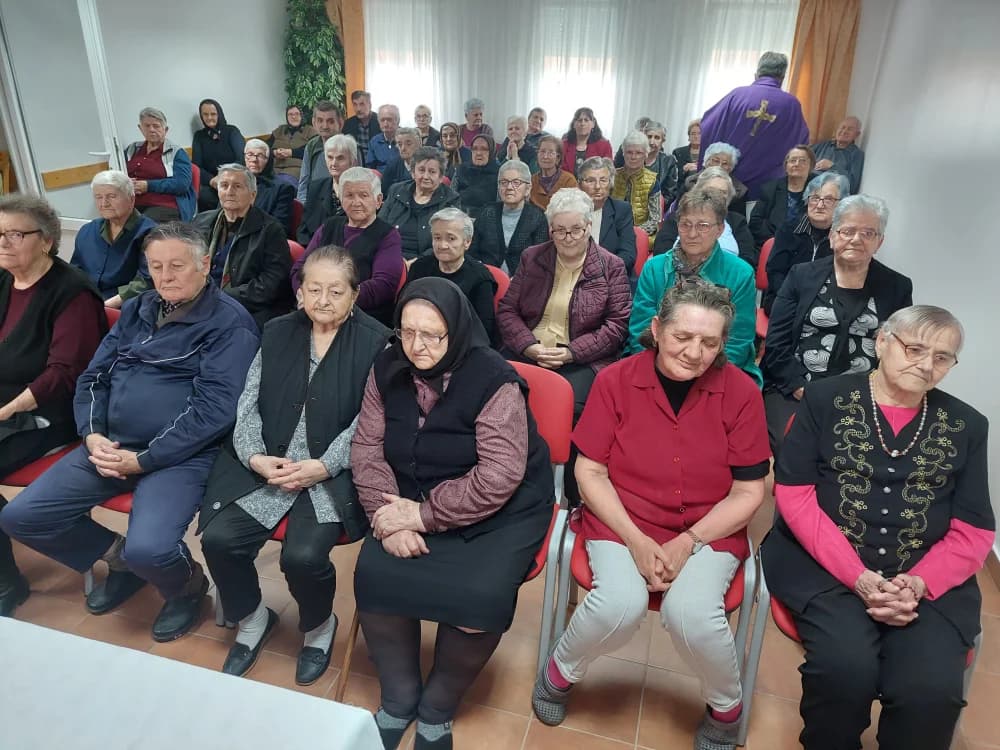 Redovito euharistijsko slavlje u veličkom Domu za starije i nemoćne osobe