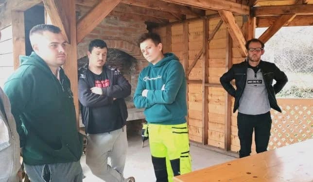 Akcija čišćenja terena  iza bivše općinske zgrade u Ruševu
