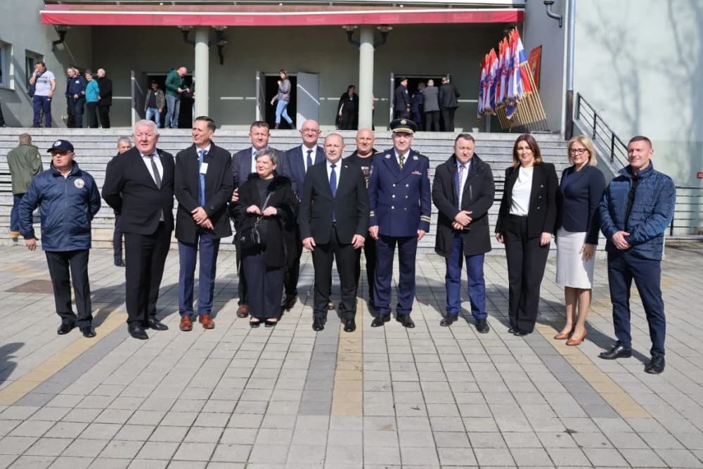 /FOTO-VIDEO/ Proslavljena hrabrost i odlučnost čovjeka koji je u Pakracu bio spreman dati vlastiti život