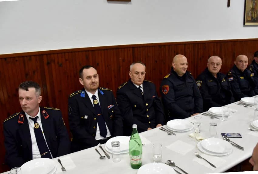 SKUPŠTINA DVD KAPTOL: Severin Mandić proglašen Uzornim vatrogascem - dobio je plaketu i novčanu nagradu