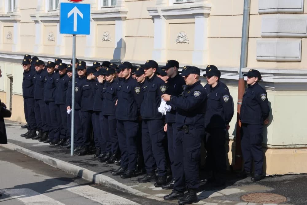(FOTOGALERIJA) Obilježavajući 33. obljetnicu od početka Domovinskog rata u RH grad Pakrac je bio Hrvatska u malom