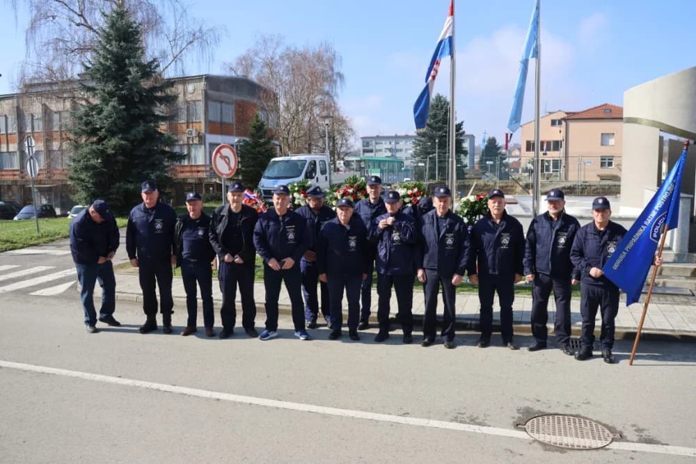 (FOTOGALERIJA) Obilježavajući 33. obljetnicu od početka Domovinskog rata u RH grad Pakrac je bio Hrvatska u malom
