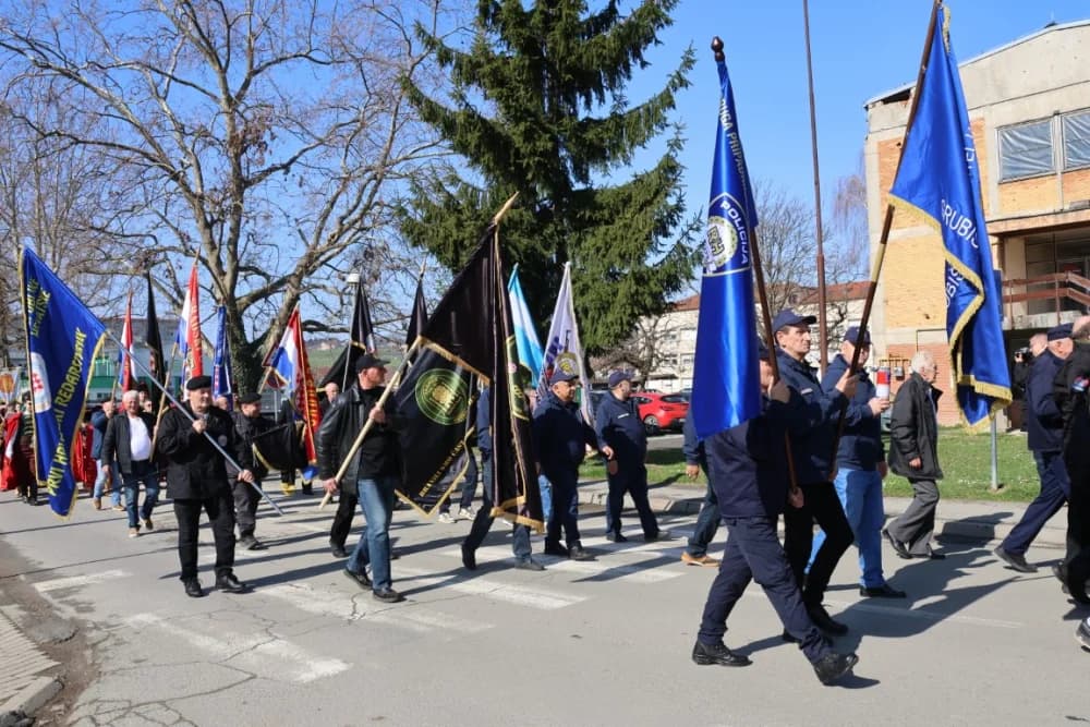 (FOTOGALERIJA) Obilježavajući 33. obljetnicu od početka Domovinskog rata u RH grad Pakrac je bio Hrvatska u malom