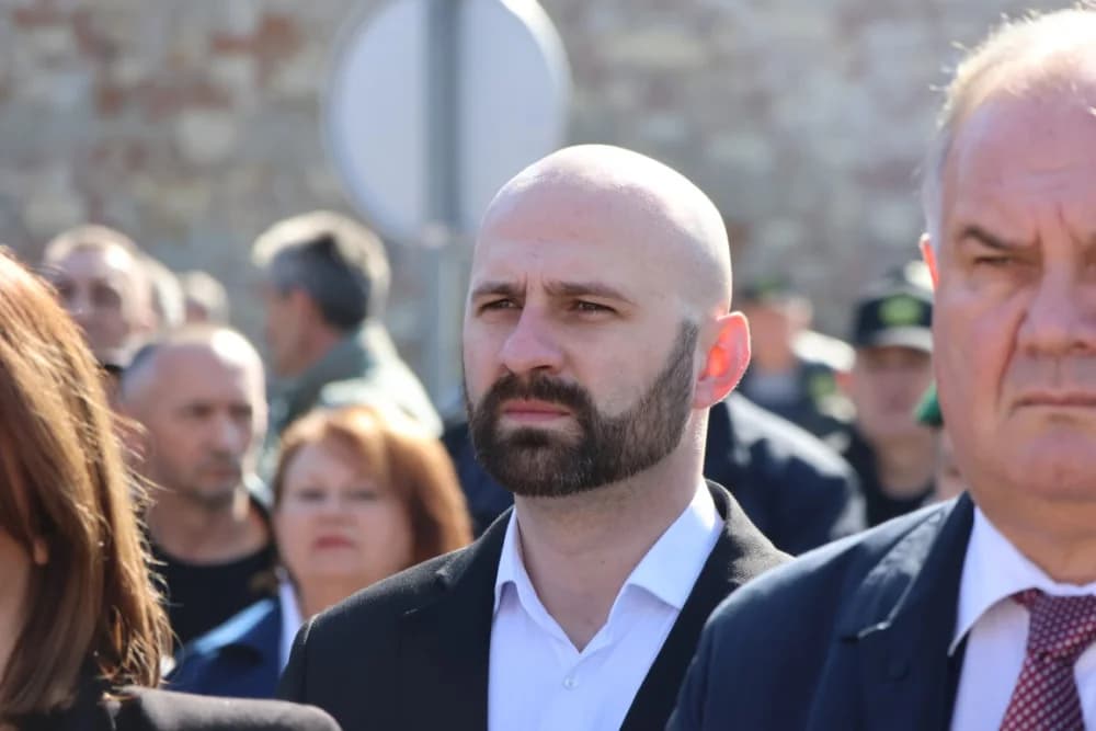 (FOTOGALERIJA) Obilježavajući 33. obljetnicu od početka Domovinskog rata u RH grad Pakrac je bio Hrvatska u malom