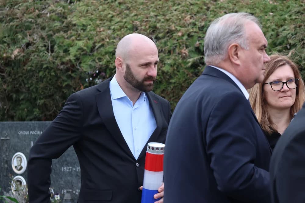 /FOTO/ Obilježavanje 34. obljetnice osnutka HDZ-a na području Požeško- slavonske županije