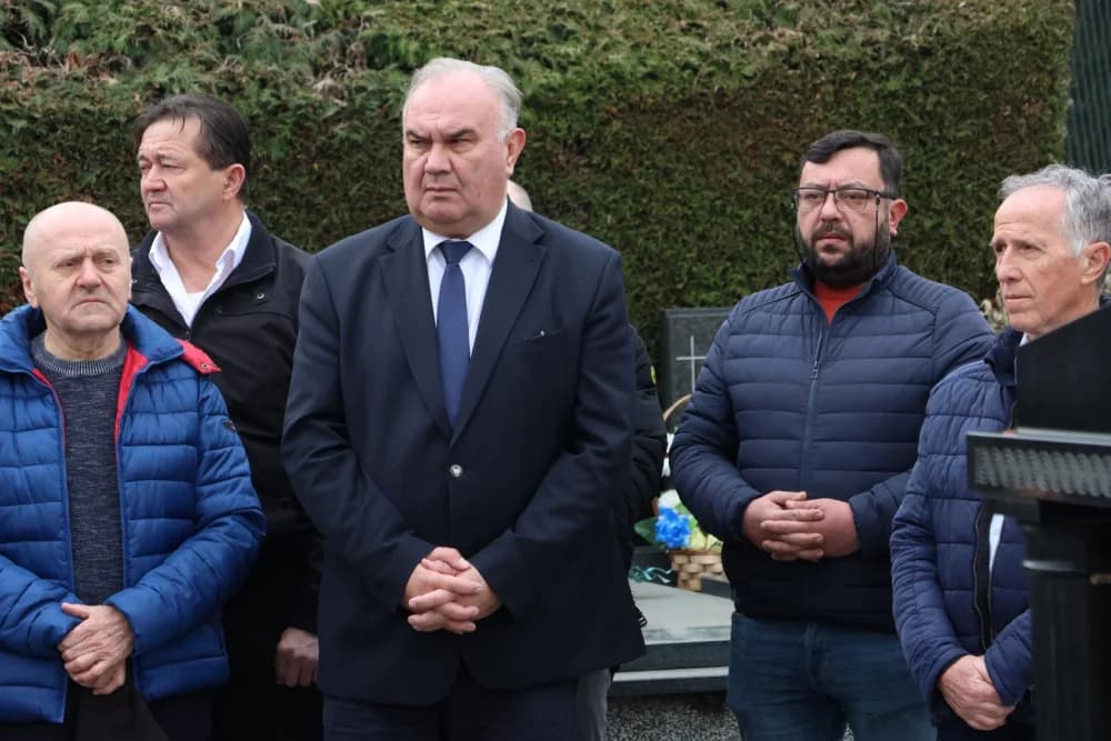 /FOTO/ Obilježavanje 34. obljetnice osnutka HDZ-a na području Požeško- slavonske županije