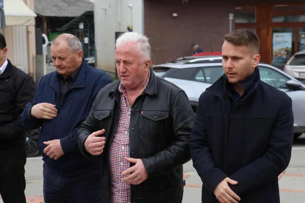 /FOTO/ Obilježavanje 34. obljetnice osnutka HDZ-a na području Požeško- slavonske županije
