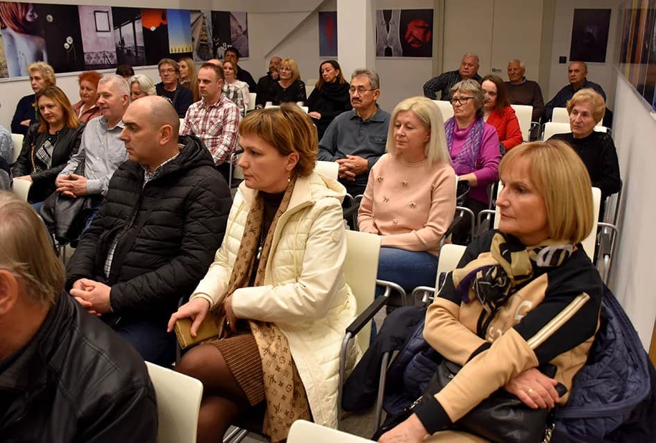 Predstavljanje knjige „Slavonija u oku sociologa – identiteti, ratne migracije, nacionalne manjine, suživot“ autora dr. sc. Dragutina Babića