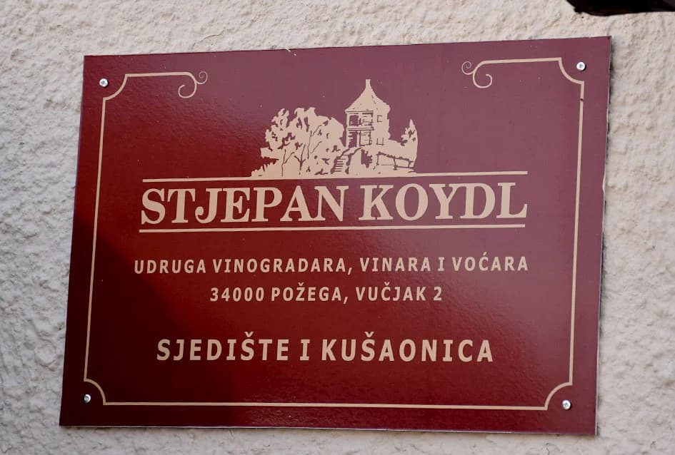 Završili uređenje društvenih prostorija