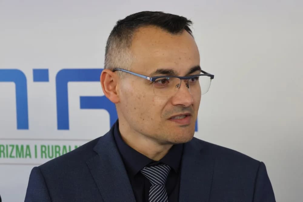 Požeški Fakultet turizma ruralnog razvoja potpisao sporazum o suradnji s Prehrambeno tehnološkim fakultetom iz Osijeka