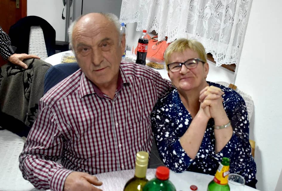 PROSLAVLJEN DAN ŽENA U MATICI UMIROVLJENIKA VELIKA: Cvijet za svaku posjetiteljicu