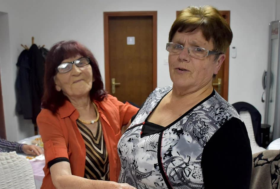 PROSLAVLJEN DAN ŽENA U MATICI UMIROVLJENIKA VELIKA: Cvijet za svaku posjetiteljicu