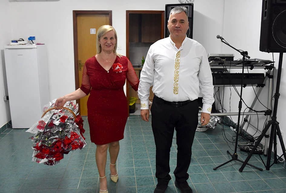 PROSLAVLJEN DAN ŽENA U MATICI UMIROVLJENIKA VELIKA: Cvijet za svaku posjetiteljicu