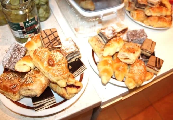 Uz roštilj, pjesmu i ples proslavili Dan žena