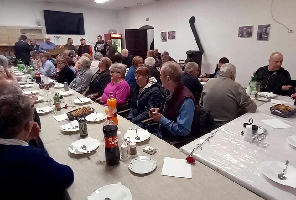 MANJINSKA PROSLAVA. Mještani Laza i okolnih sela na Požeškoj gori zajedno slavili Dan žena