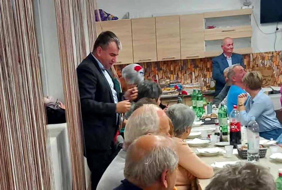 MANJINSKA PROSLAVA. Mještani Laza i okolnih sela na Požeškoj gori zajedno slavili Dan žena