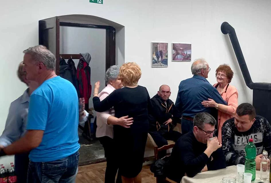 MANJINSKA PROSLAVA. Mještani Laza i okolnih sela na Požeškoj gori zajedno slavili Dan žena