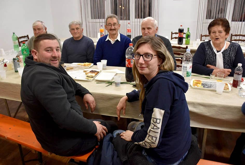 MANJINSKA PROSLAVA. Mještani Laza i okolnih sela na Požeškoj gori zajedno slavili Dan žena