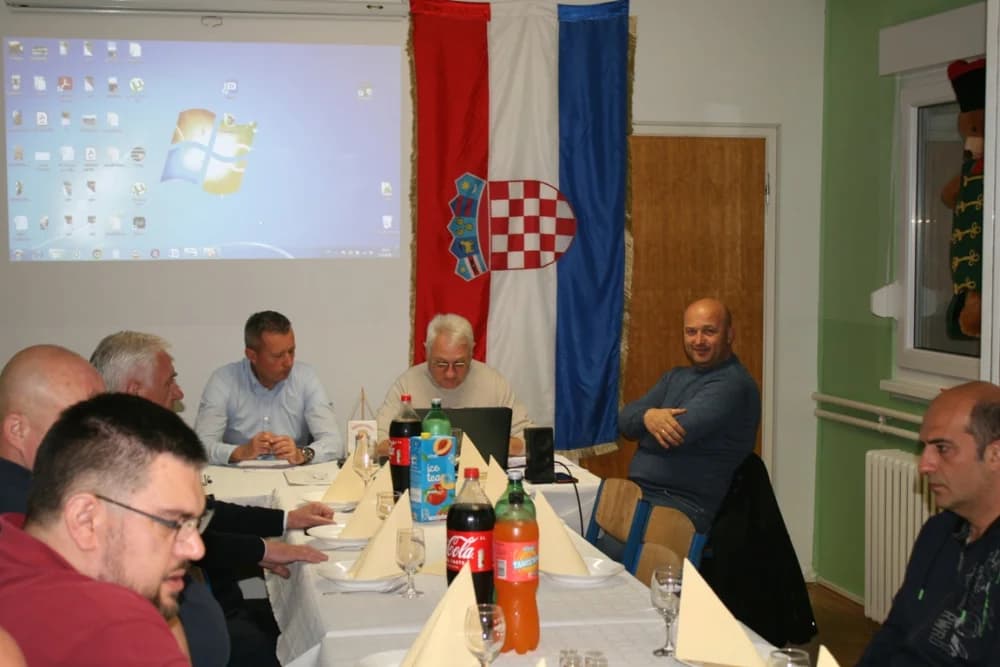 SKUPŠTINA TRENKOVE POSTROJBE: Ponovo izabrani isti čelnici: predsjednik Potnar,  tajnik Šain i blagajnik Perković