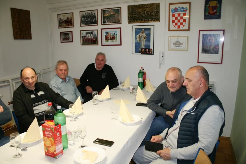 SKUPŠTINA TRENKOVE POSTROJBE: Ponovo izabrani isti čelnici: predsjednik Potnar,  tajnik Šain i blagajnik Perković