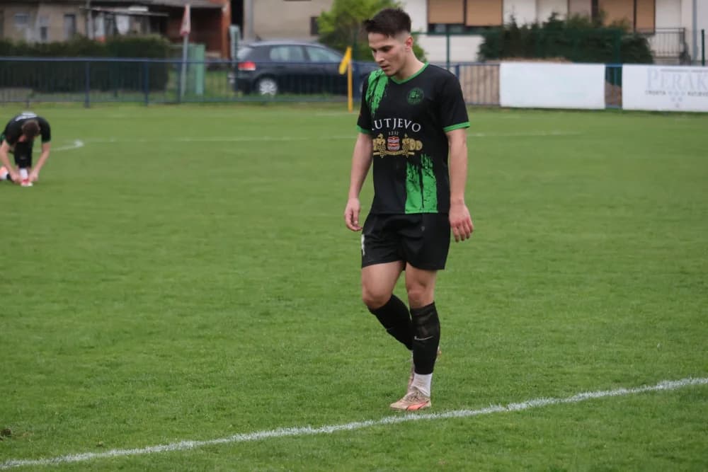 [FOTOGALERIJA] Zeleni napokon upisali pobjedu: NK Kutjevo - NK Oriolik 3:0