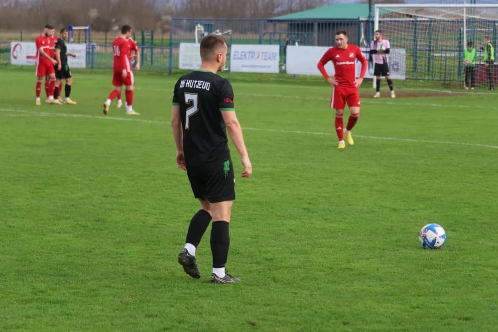 [FOTOGALERIJA] Zeleni napokon upisali pobjedu: NK Kutjevo - NK Oriolik 3:0
