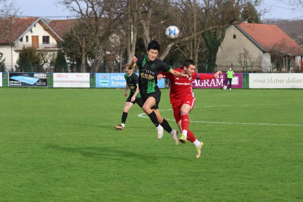 [FOTOGALERIJA] Zeleni napokon upisali pobjedu: NK Kutjevo - NK Oriolik 3:0