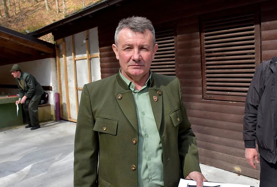 Kutjevački lovci tijekom 12  akcija obnovili i postavili petnaestak objekata u lovištima