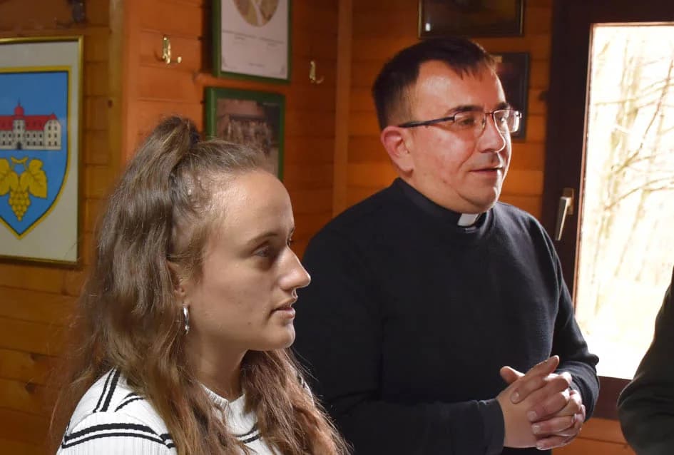 Kutjevački lovci tijekom 12  akcija obnovili i postavili petnaestak objekata u lovištima