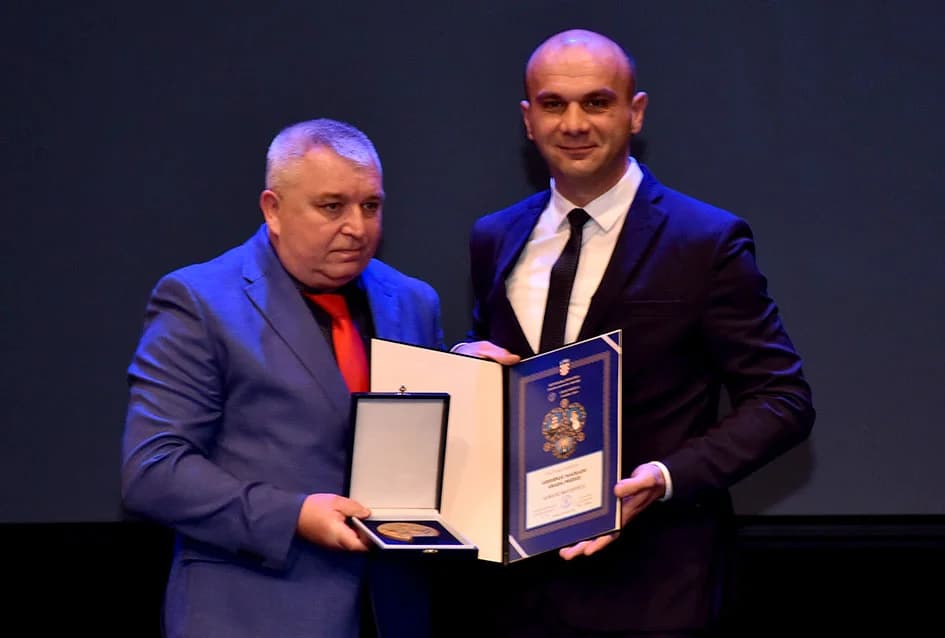 Zahvale za izniman doprinos: Uručene nagrade grada Požege zaslužnim građanima