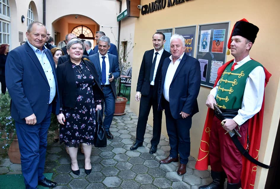 Zahvale za izniman doprinos: Uručene nagrade grada Požege zaslužnim građanima