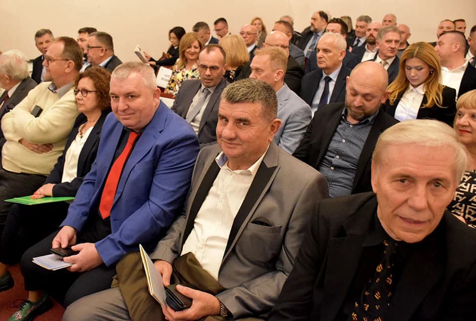 Zahvale za izniman doprinos: Uručene nagrade grada Požege zaslužnim građanima