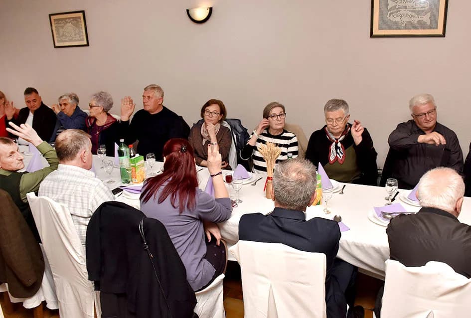 IZBORNA SKUPŠTINA: Slavko Glavaš predsjednik, N. Nenadić potpredsjednik i S. Erjavac tajnik Matice umirovljenika Požeške županije