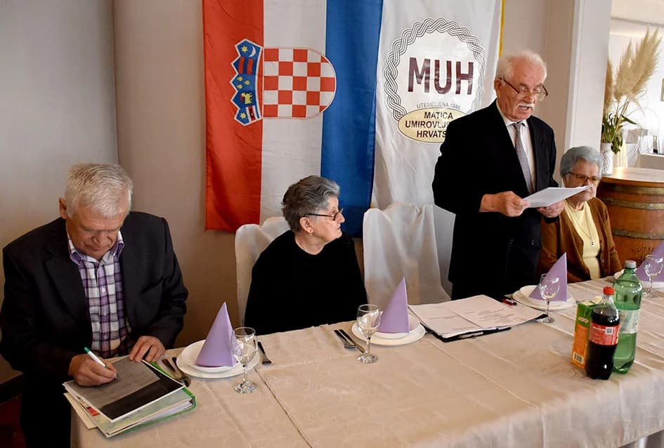 IZBORNA SKUPŠTINA: Slavko Glavaš predsjednik, N. Nenadić potpredsjednik i S. Erjavac tajnik Matice umirovljenika Požeške županije