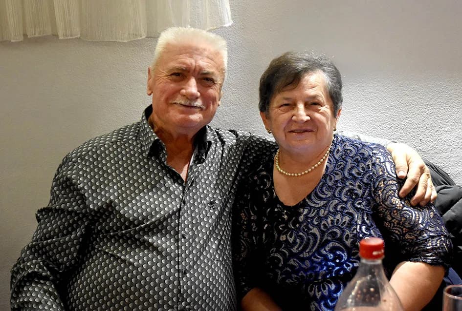 PROSLAVA DANA ŽENA U SVEČANOJ SALI LUKI: Pjesmom i  plesom  žene obilježile svoj dan
