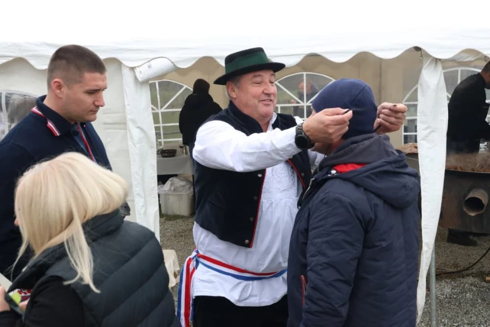 (FOTO-VIDEO) Proslava Grgureva i 30. rođendana tvrtke Alles d.o.o.