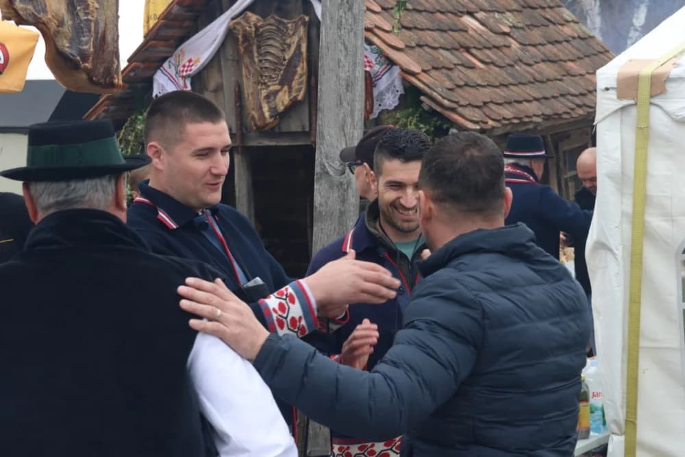 (FOTO-VIDEO) Proslava Grgureva i 30. rođendana tvrtke Alles d.o.o.