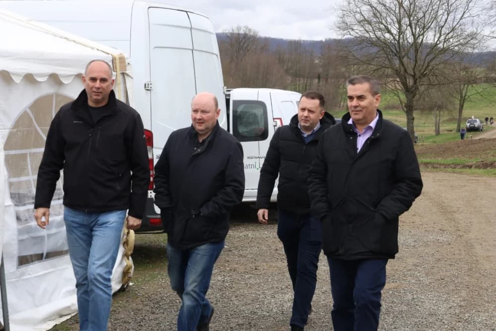 (FOTO-VIDEO) Proslava Grgureva i 30. rođendana tvrtke Alles d.o.o.
