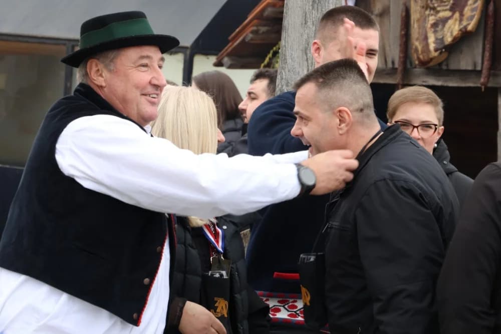 (FOTO-VIDEO) Proslava Grgureva i 30. rođendana tvrtke Alles d.o.o.