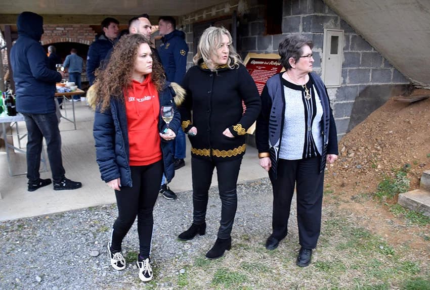 POŽEŠKI VINOGRADARI SLAVILI GRGUREVO: Uz pjesmu, obilje hrane i dobru graševinu fešte do jutarnjih sati