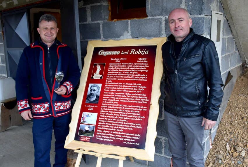 POŽEŠKI VINOGRADARI SLAVILI GRGUREVO: Uz pjesmu, obilje hrane i dobru graševinu fešte do jutarnjih sati