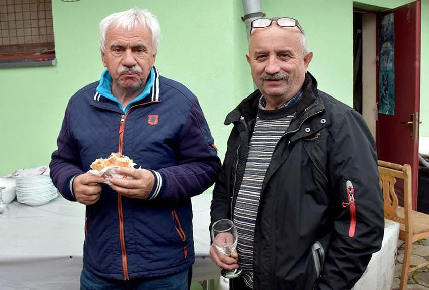 POŽEŠKI VINOGRADARI SLAVILI GRGUREVO: Uz pjesmu, obilje hrane i dobru graševinu fešte do jutarnjih sati
